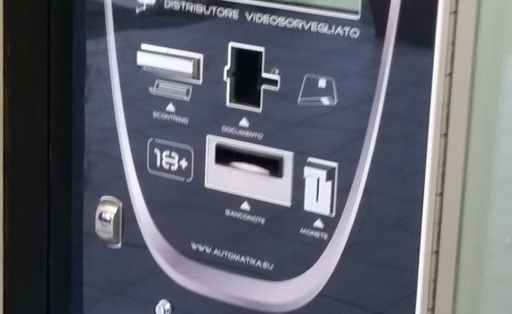 distributore automatico e-cig